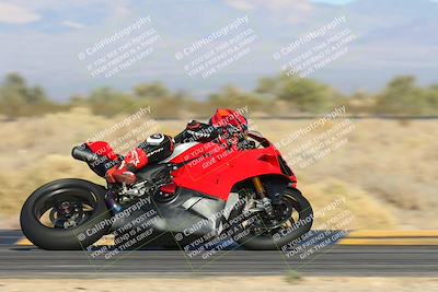 media/Dec-05-2024-Racers Edge (Thu) [[e102e0690b]]/3-B Group/Session 5 (Turn 16)/